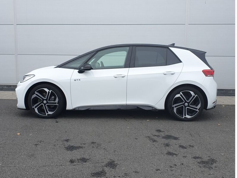 More views of Volkswagen ID.3