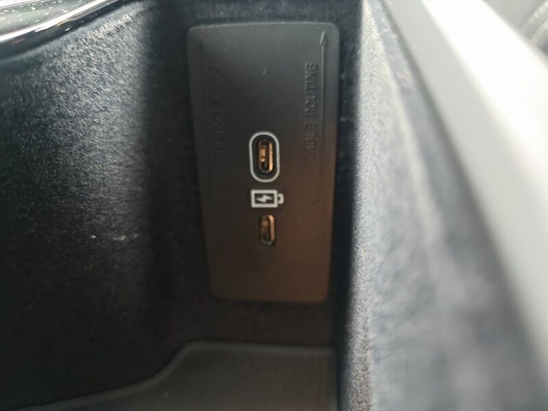 More views of Volvo XC60