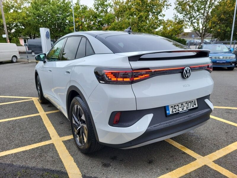 More views of Volkswagen ID.5