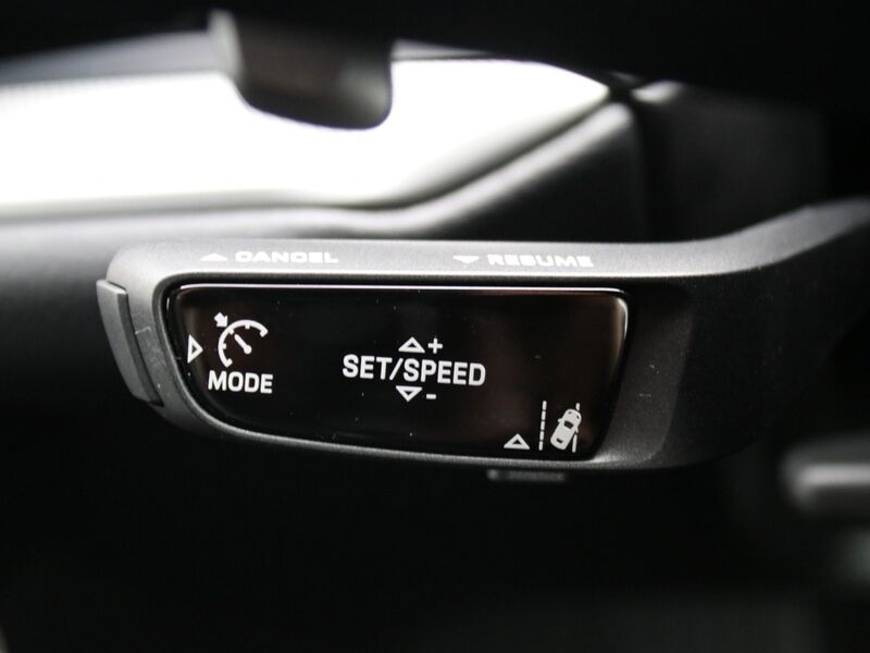 More views of Porsche Cayenne