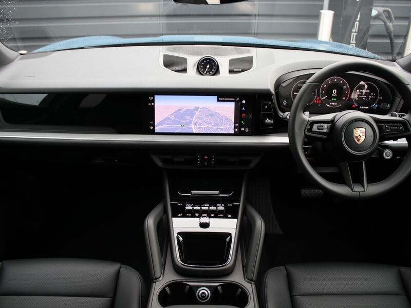 More views of Porsche Cayenne