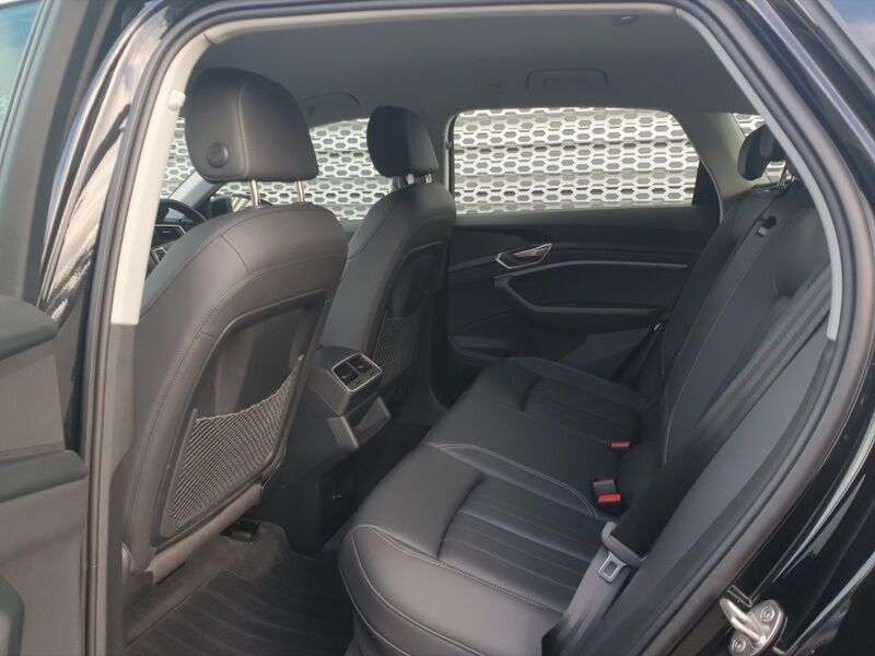 More views of Audi Q8 e-tron