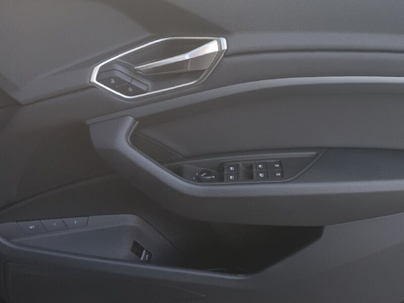 More views of Audi Q8 e-tron