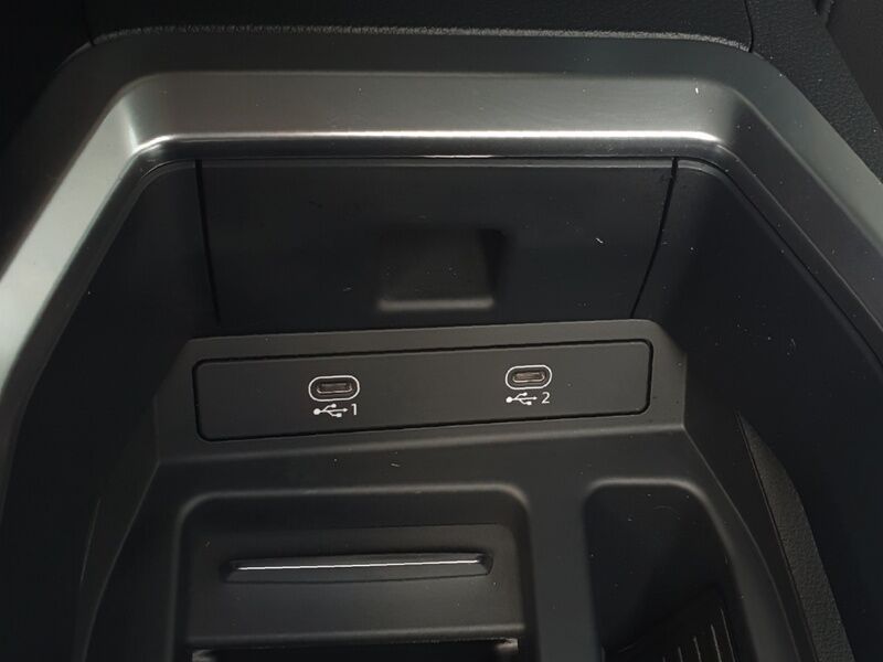 More views of Audi Q8 e-tron