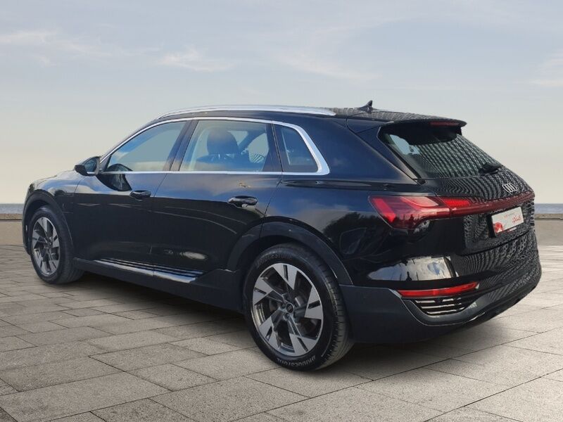 More views of Audi Q8 e-tron