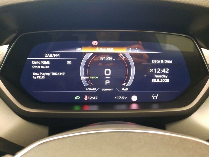 More views of Audi e-tron GT quattro