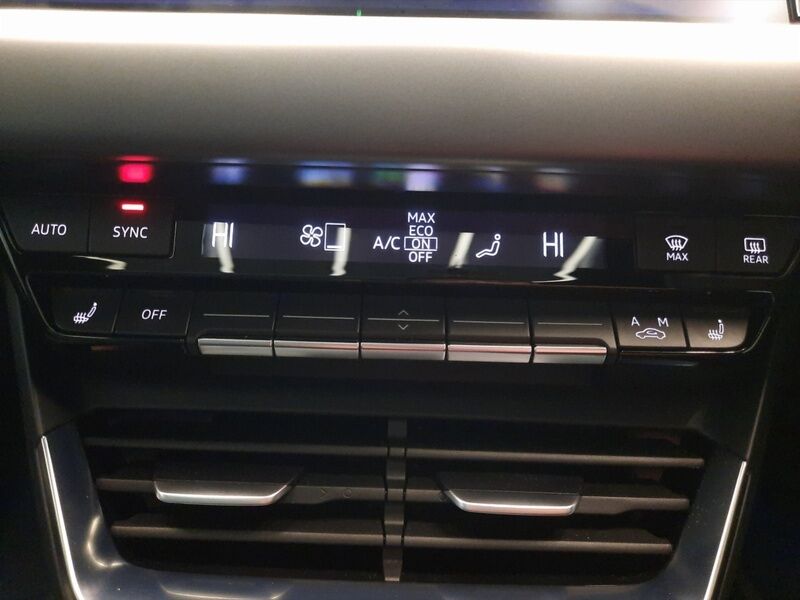 More views of Audi e-tron GT quattro