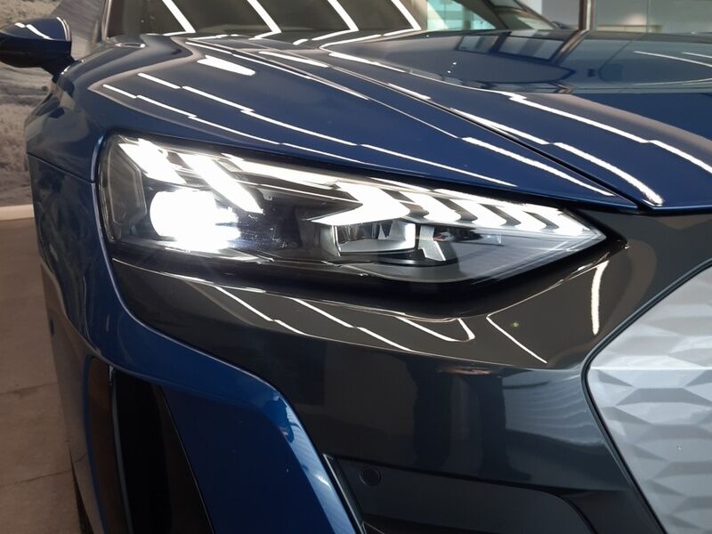 More views of Audi e-tron GT quattro