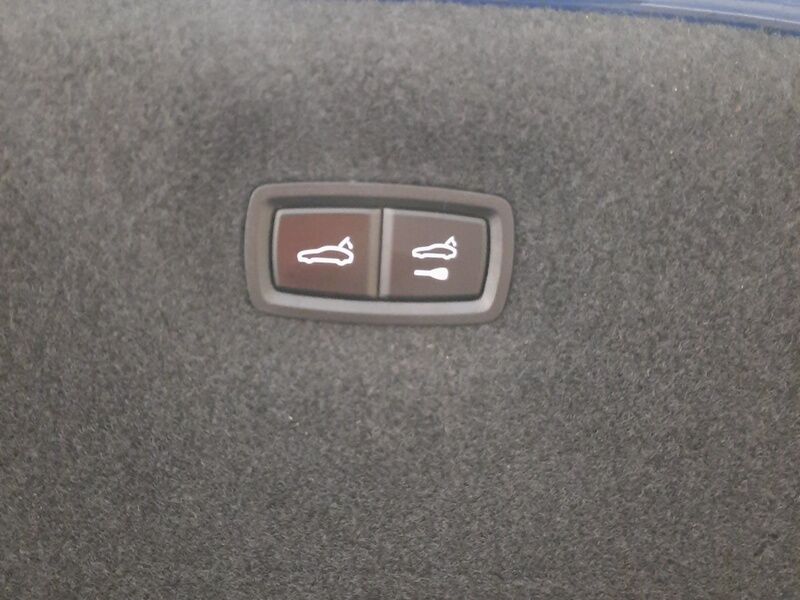 More views of Audi e-tron GT quattro