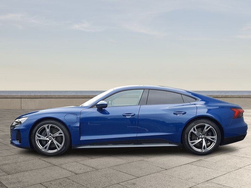 More views of Audi e-tron GT quattro