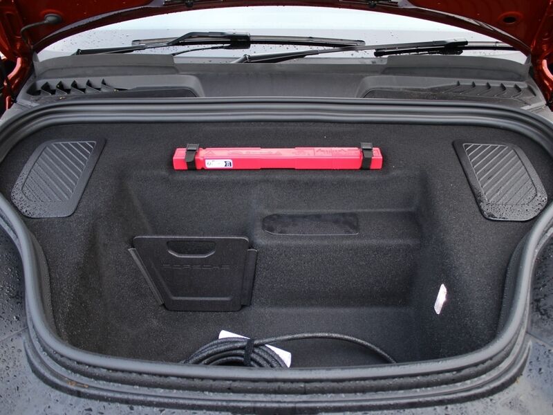 More views of Porsche Macan