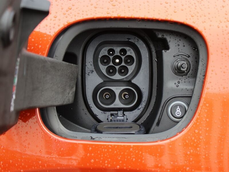 More views of Porsche Macan