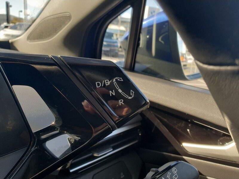 More views of Volkswagen ID.4