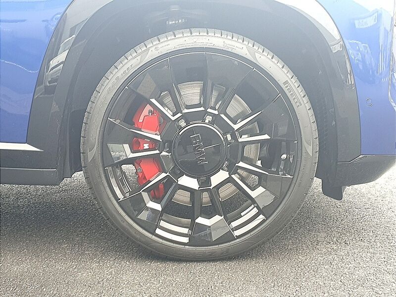 More views of BMW XM