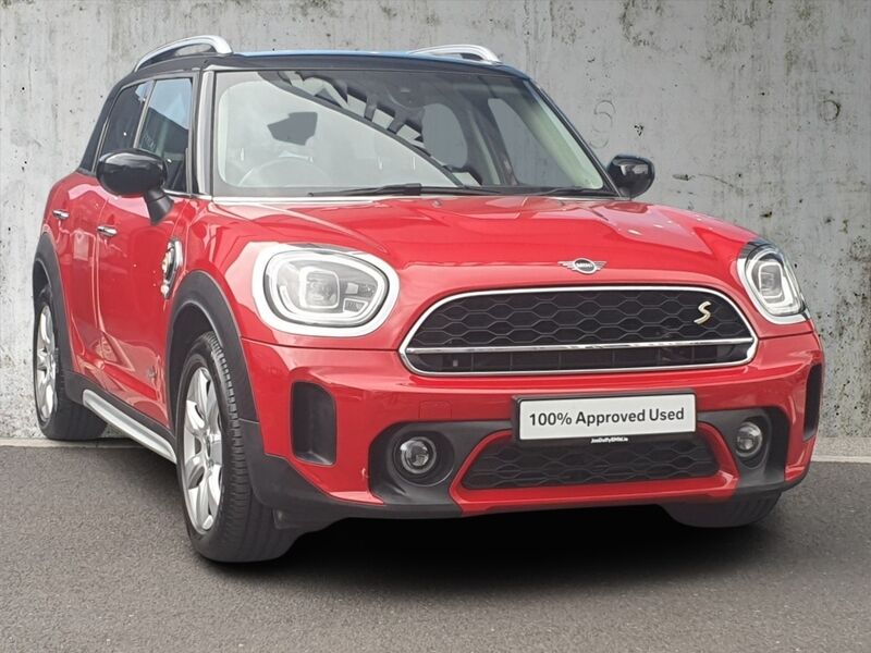 More views of Mini Countryman