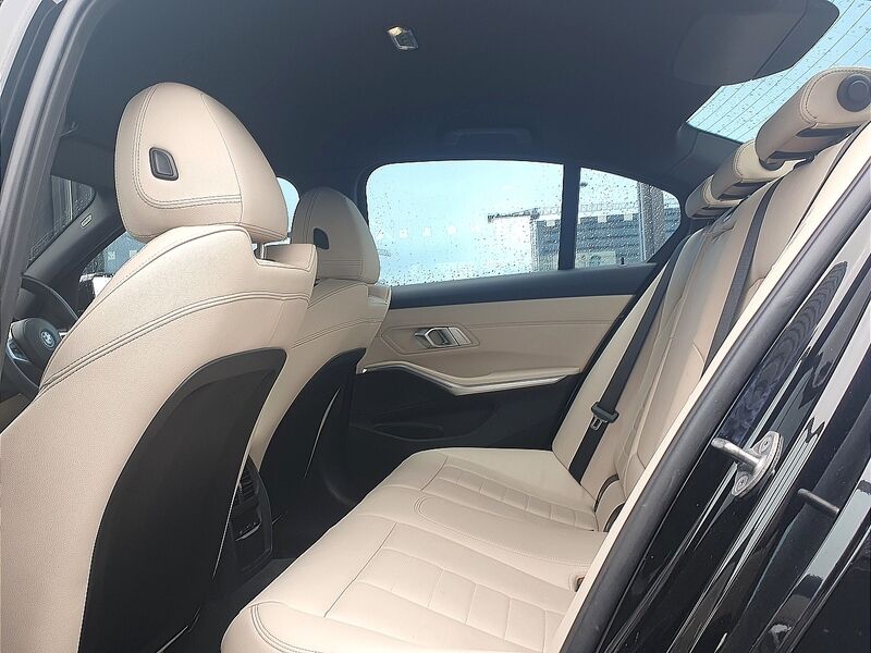 More views of BMW 3-Series