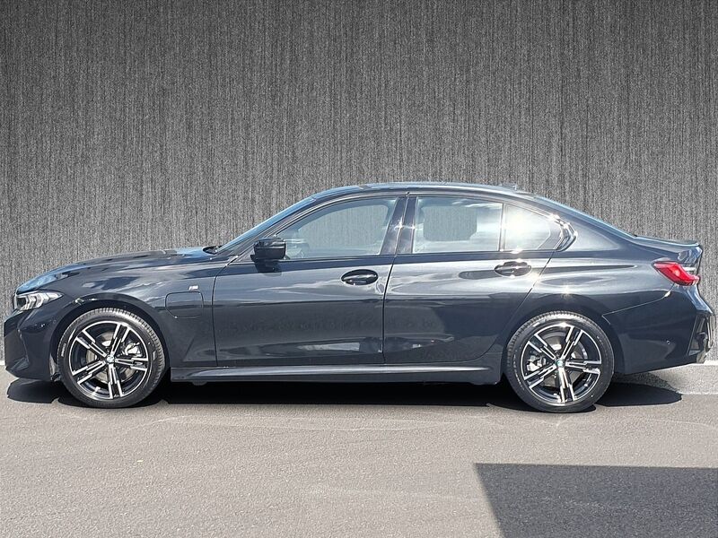 More views of BMW 3-Series