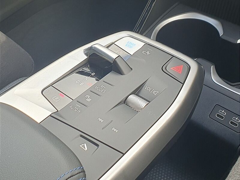 More views of BMW iX2