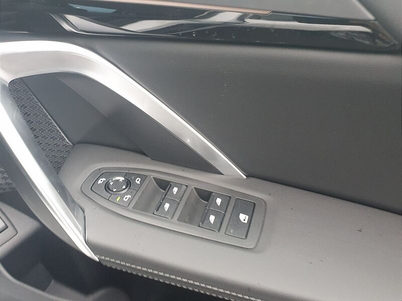 More views of BMW iX1