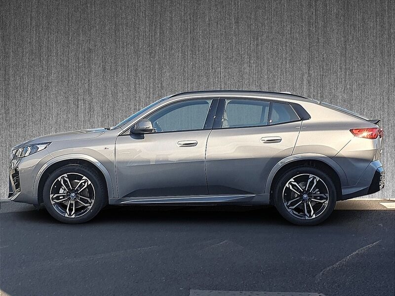 More views of BMW iX2