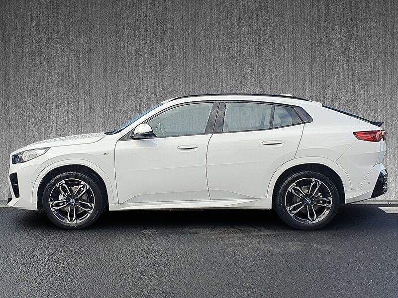 More views of BMW iX2