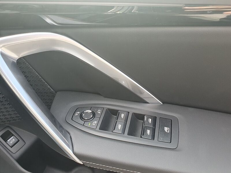 More views of BMW iX1