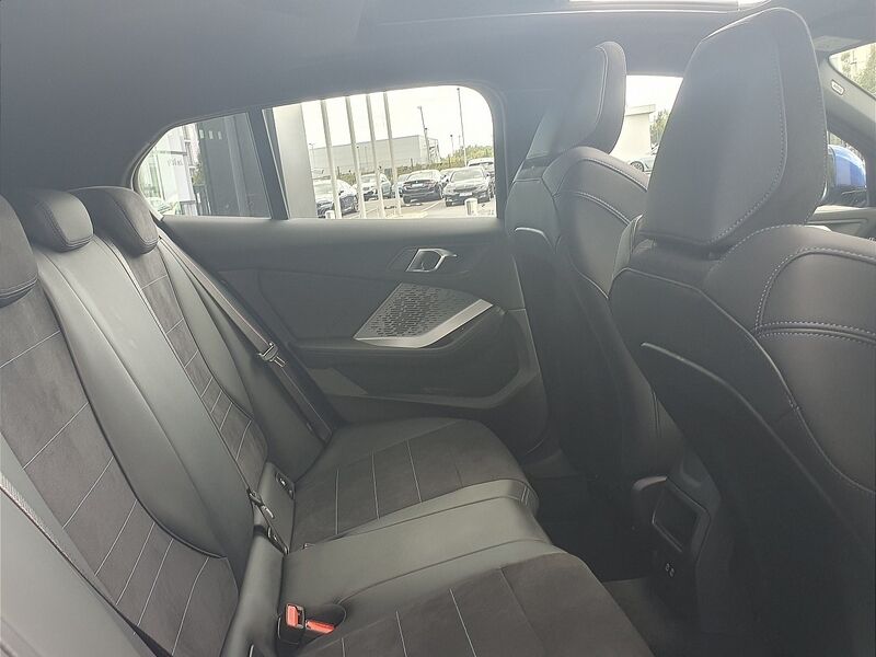 More views of BMW 1-Series