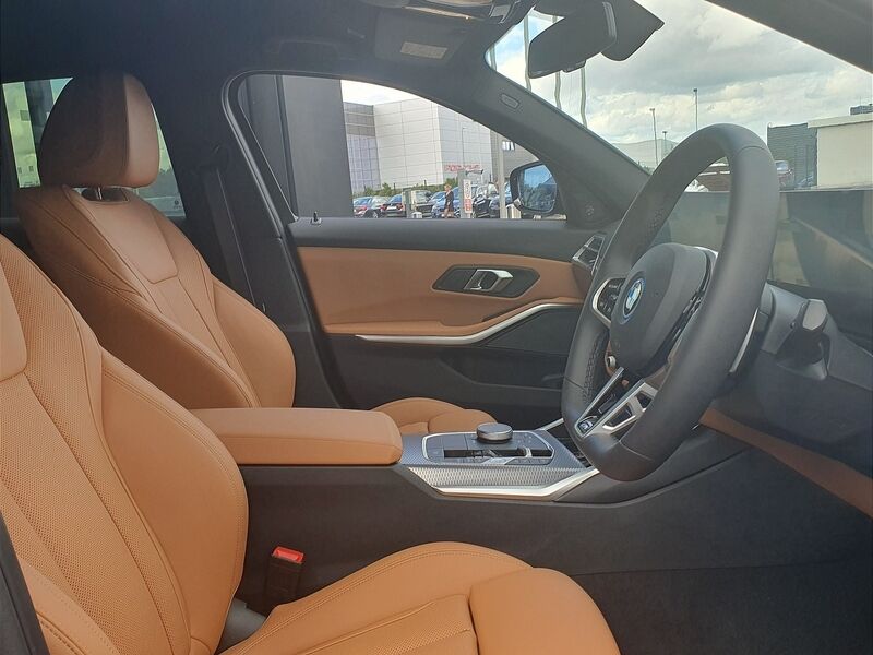 More views of BMW 3-Series