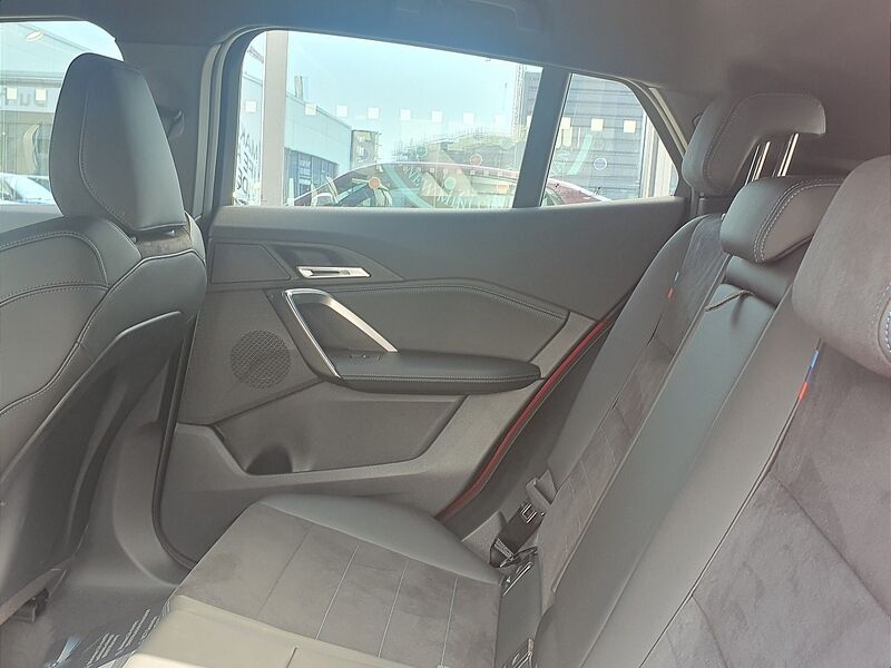 More views of BMW X2