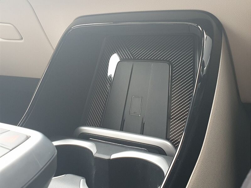 More views of BMW X2