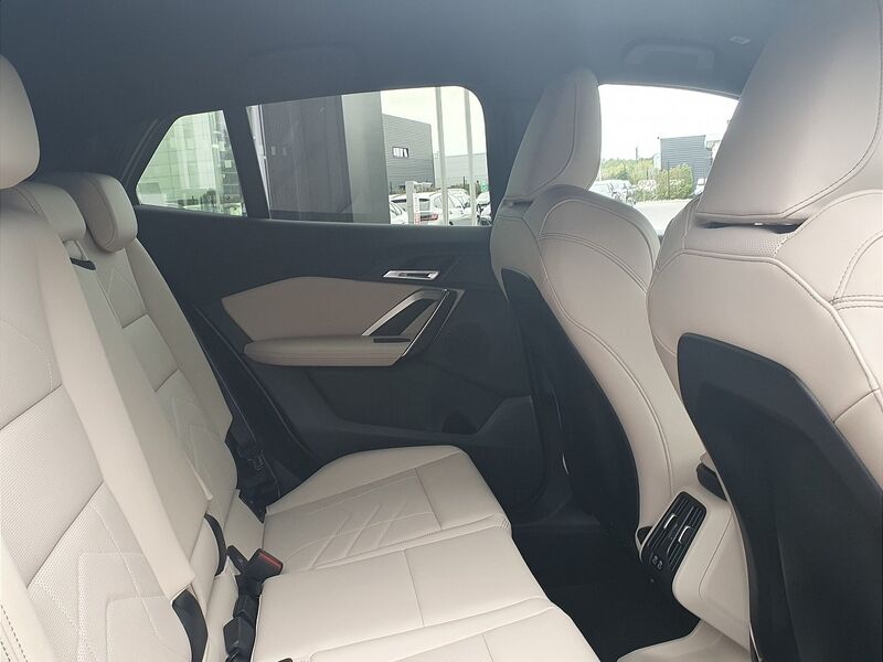 More views of BMW X2