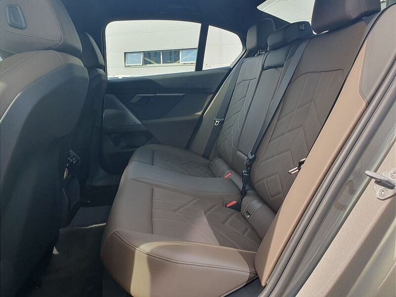 More views of BMW 5-Series