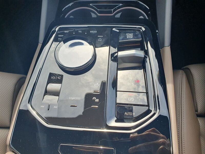 More views of BMW 5-Series