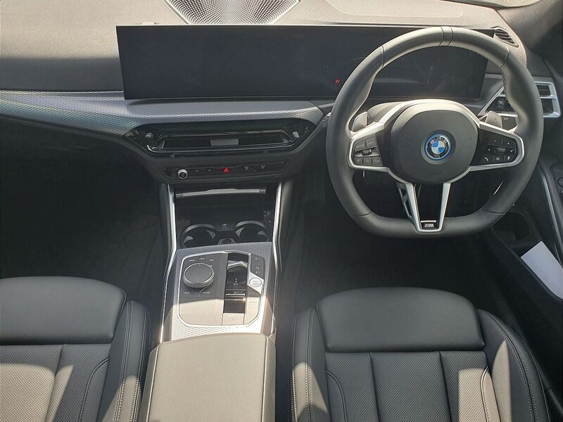 More views of BMW 3-Series