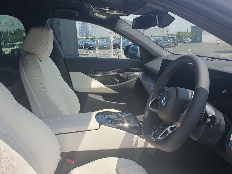 More views of BMW 5-Series