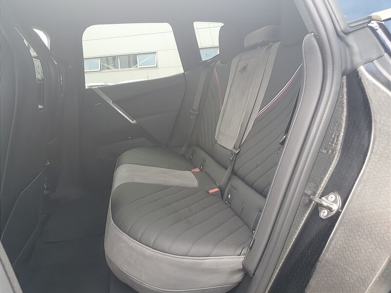 More views of BMW iX