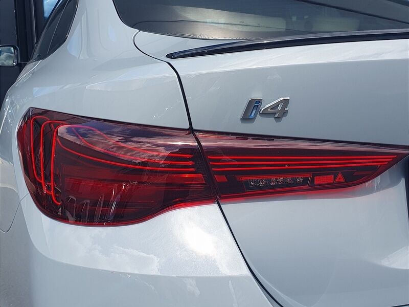 More views of BMW i4