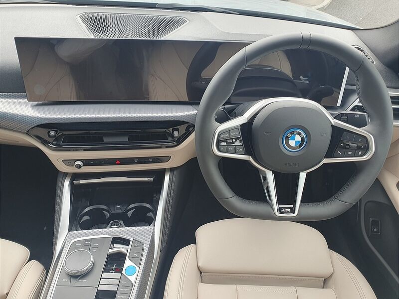 More views of BMW i4