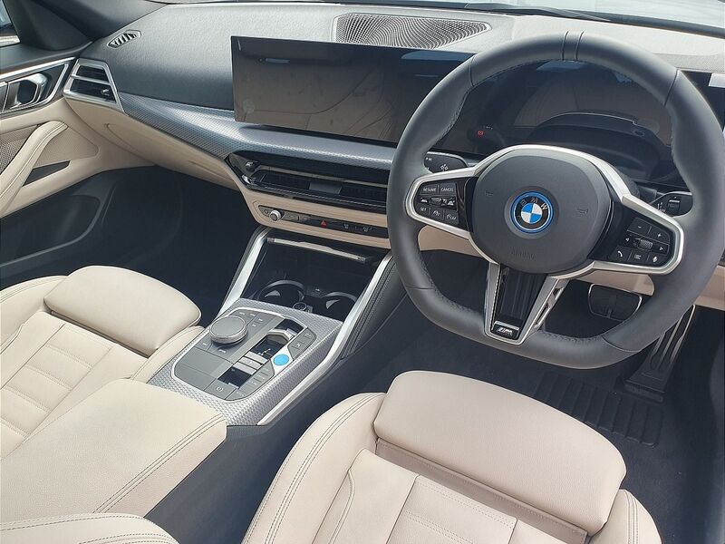More views of BMW i4