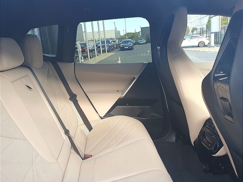 More views of BMW iX
