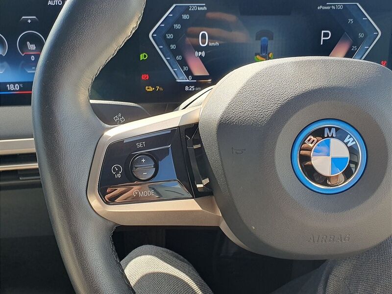 More views of BMW iX