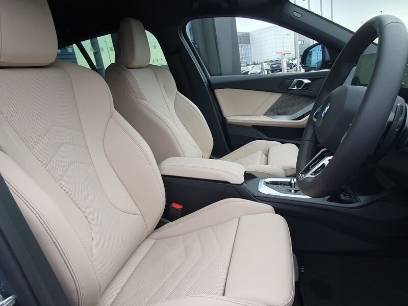 More views of BMW 1-Series