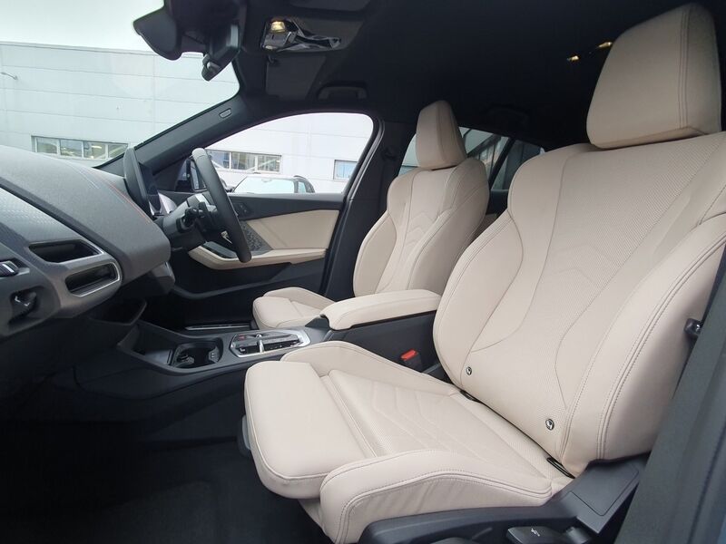 More views of BMW 1-Series