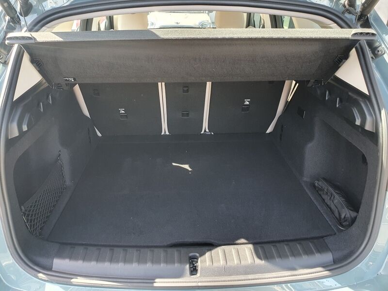 More views of BMW X1