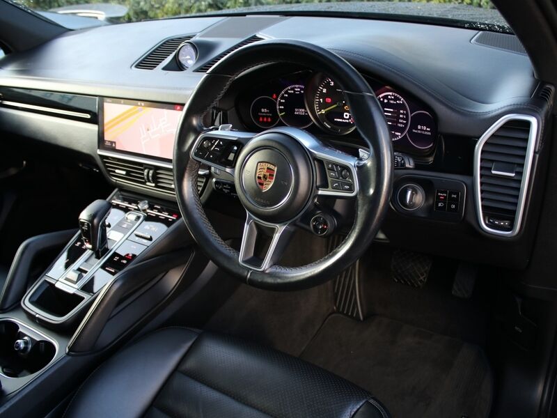 More views of Porsche Cayenne