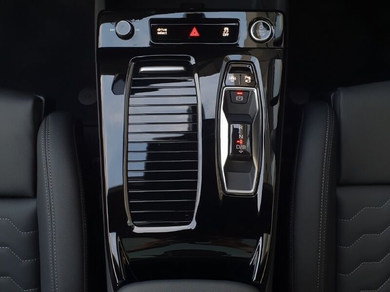 More views of Audi A6 Sportback e-tron