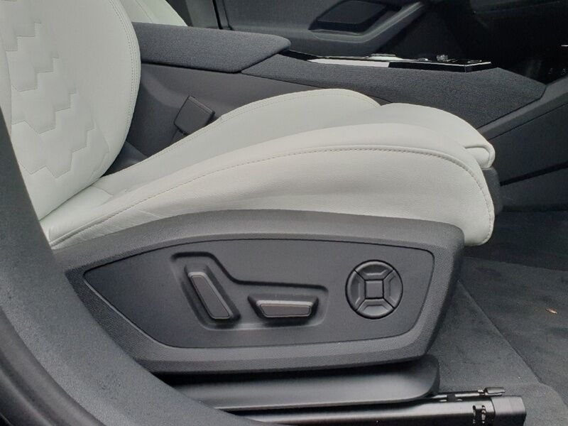 More views of Audi A6 Sportback e-tron