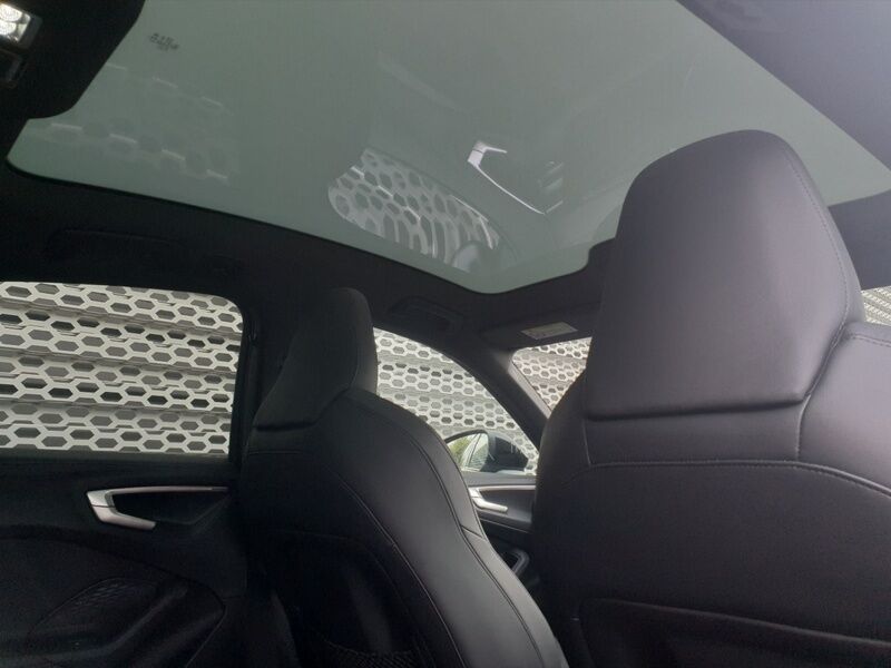 More views of Audi A5