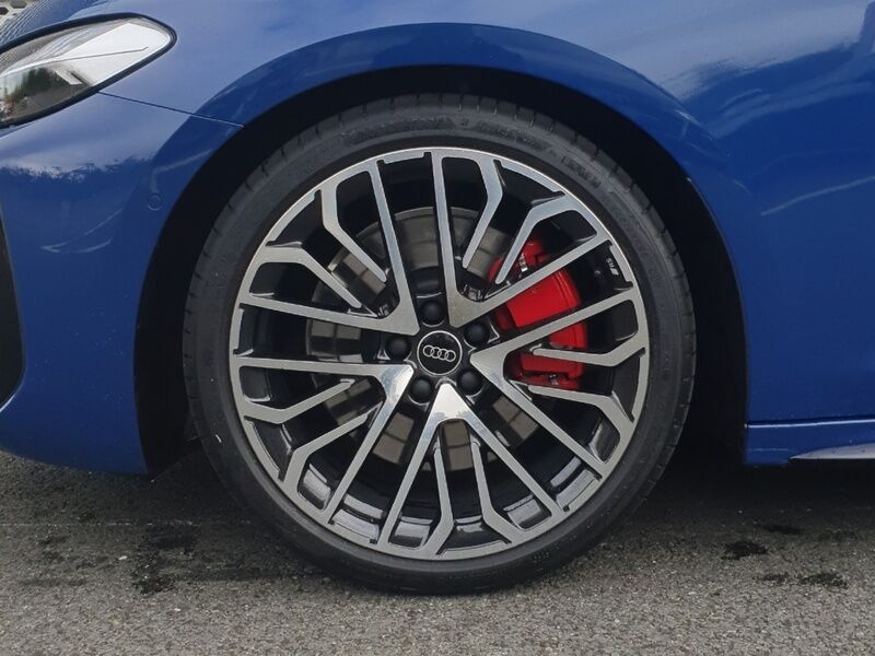 More views of Audi A5