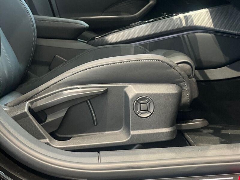 More views of Audi A5